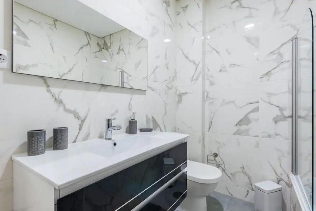 Imperial Apartment 1, 2 E 3 บรากา ภายนอก รูปภาพ