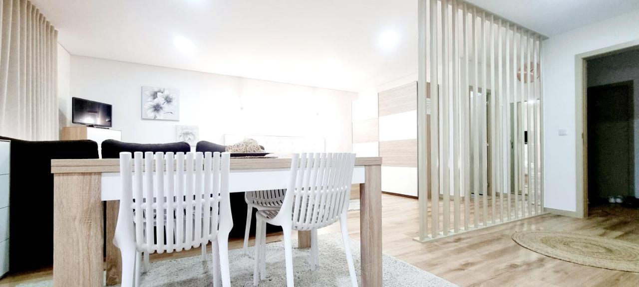 Imperial Apartment 1, 2 E 3 บรากา ภายนอก รูปภาพ