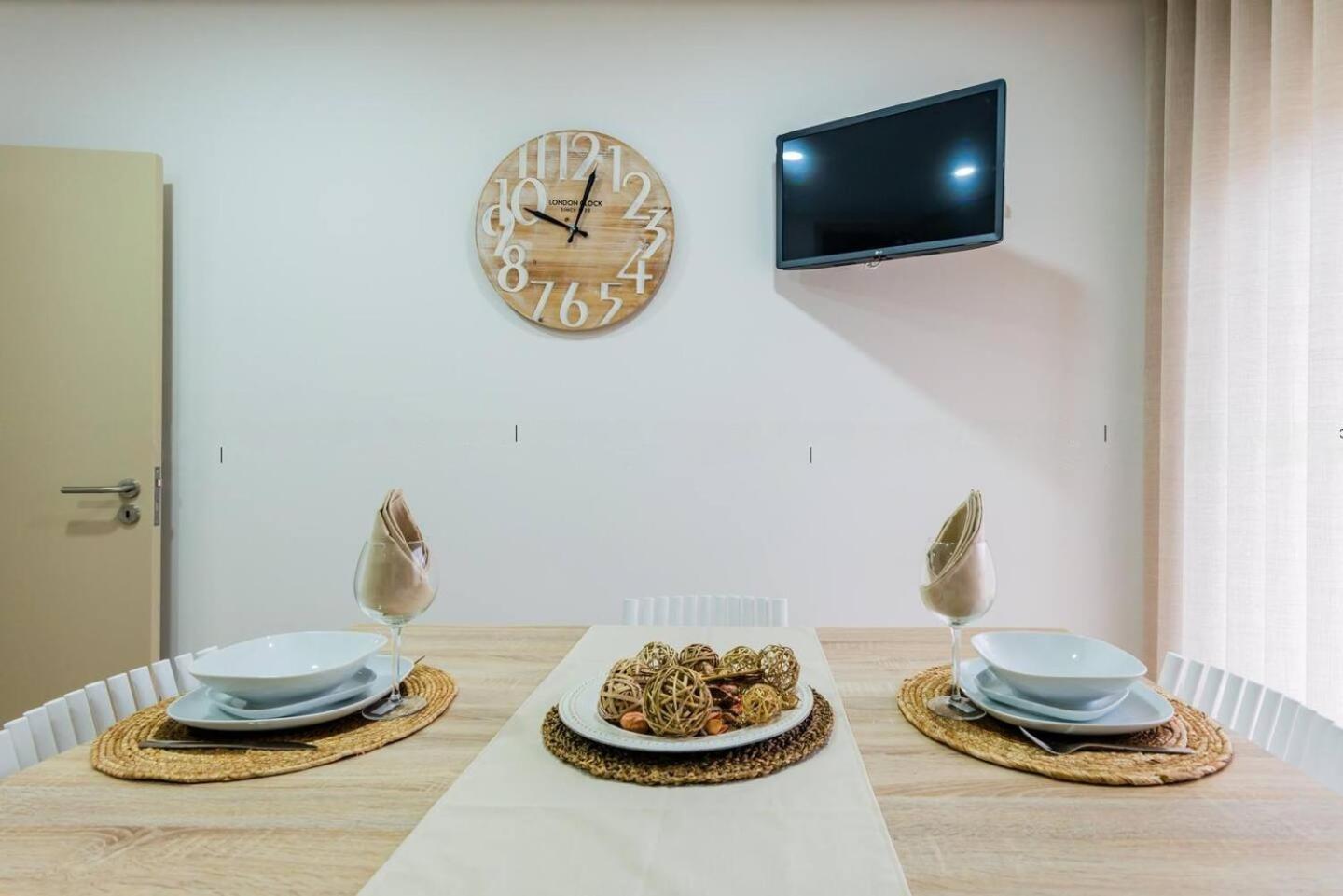 Imperial Apartment 1, 2 E 3 บรากา ภายนอก รูปภาพ